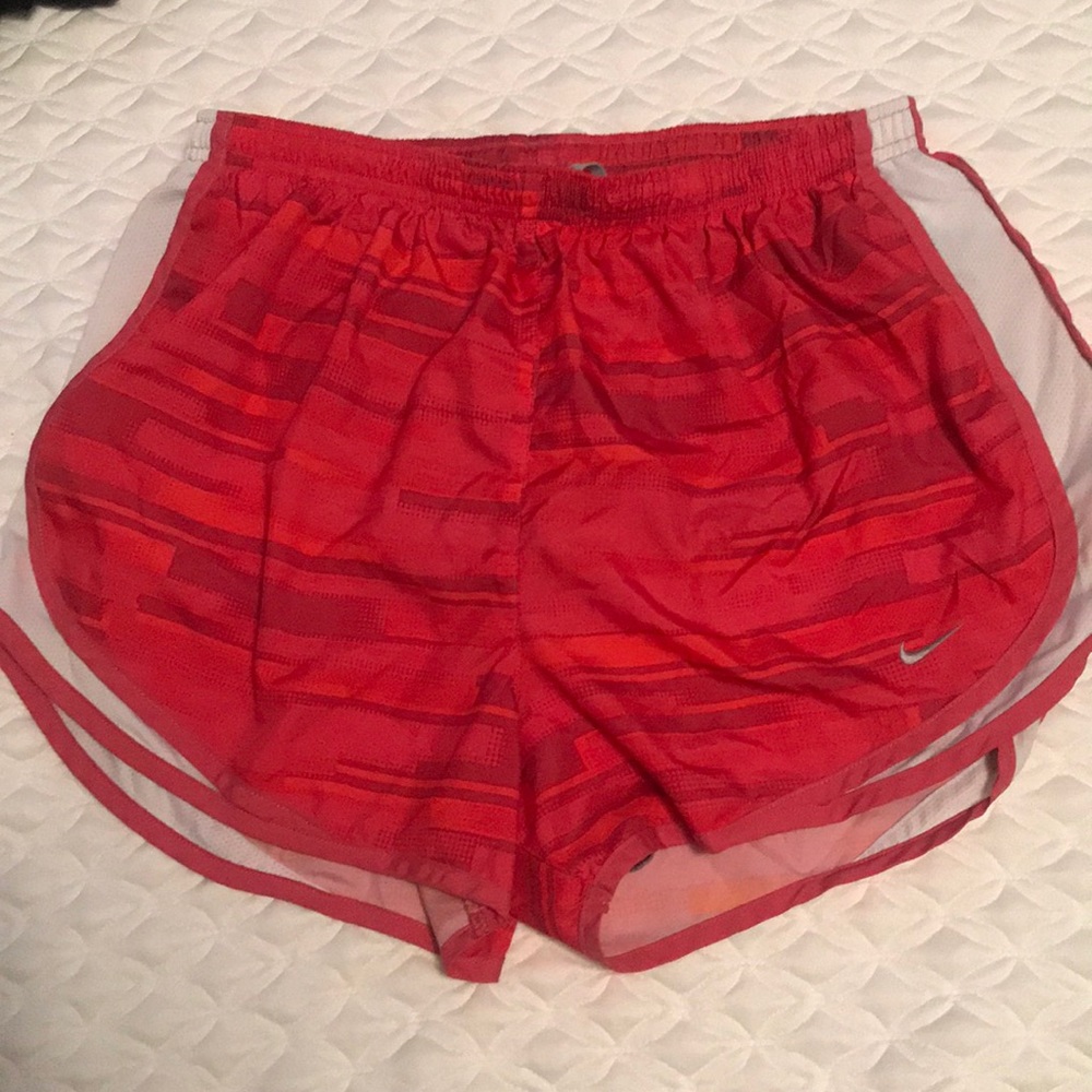 Nike running short